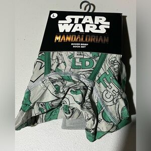 Star Wars Manalorian Boxer Brief and Sock Set 
size L